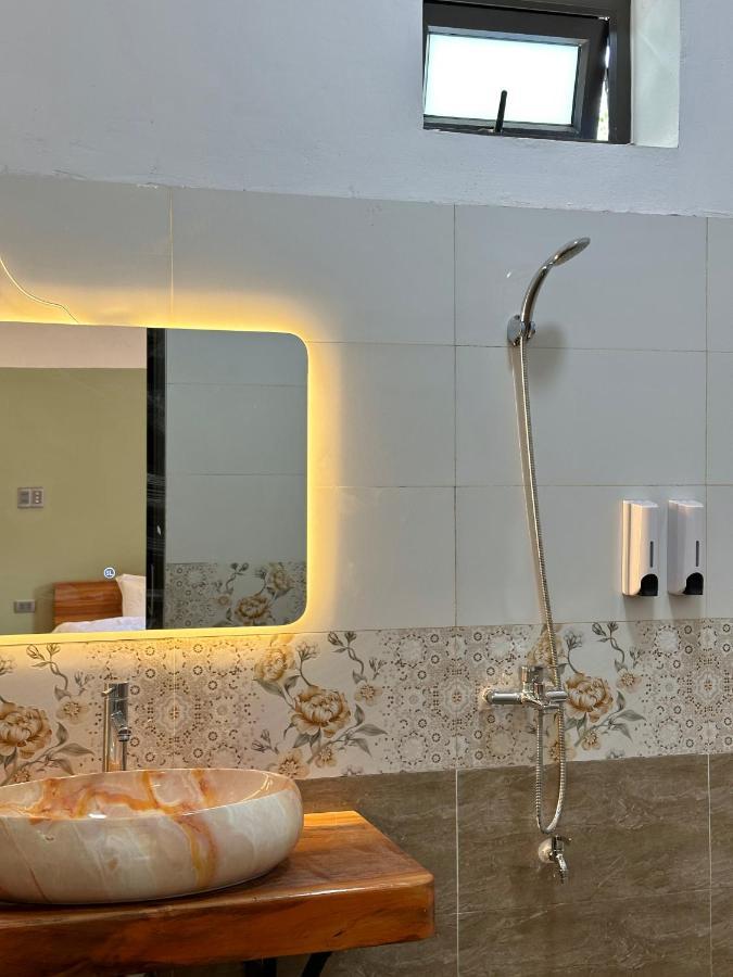 Felila Hostel & Tours Ha Giang Bagian luar foto