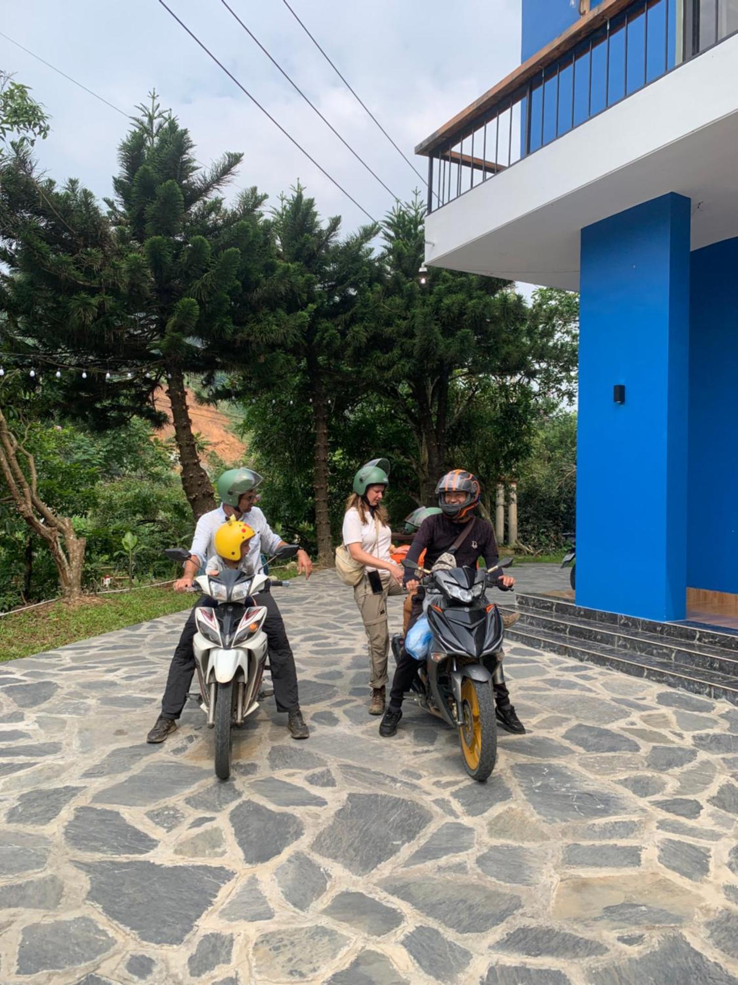 Felila Hostel & Tours Ha Giang Bagian luar foto