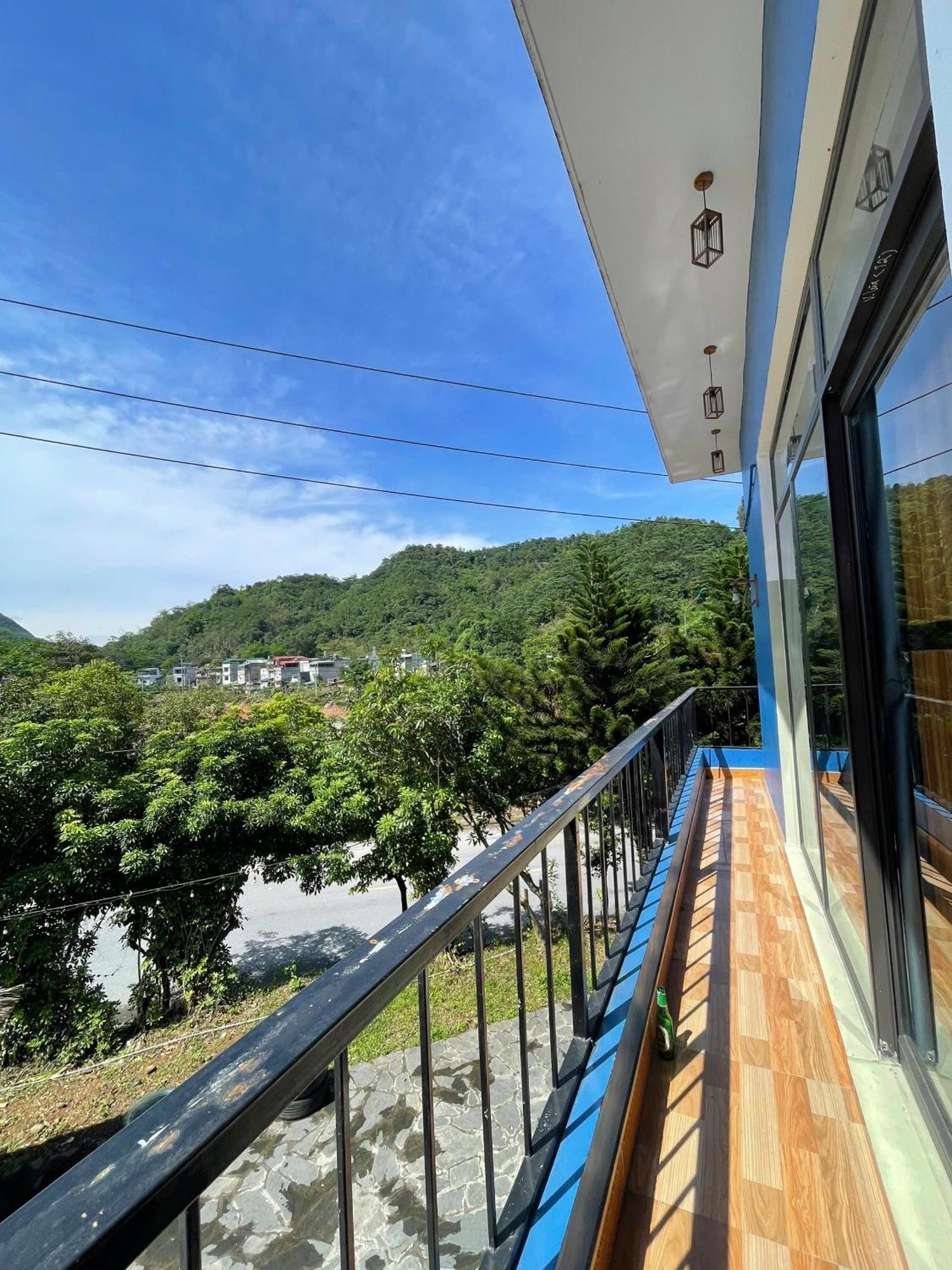 Felila Hostel & Tours Ha Giang Bagian luar foto